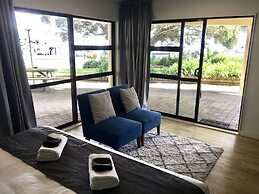 Half Moon Bay Motel