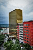 Limketkai Luxe Hotel