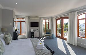 Villa Tuscana By Mantis