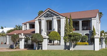 Villa Tuscana By Mantis