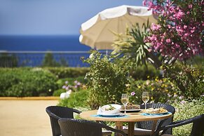 The Residence at Vila Porto Mare
