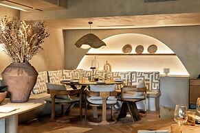 The Residence at Vila Porto Mare