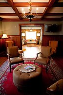 Mansions on Fifth Hotel