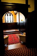 Mansions on Fifth Hotel