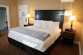 Mansions on Fifth Hotel