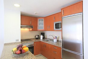 Beverly Hills Suites - Excel Hotels & Resorts