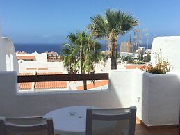 Beverly Hills Suites - Excel Hotels & Resorts