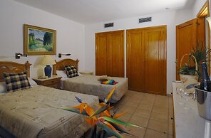 Beverly Hills Suites - Excel Hotels & Resorts