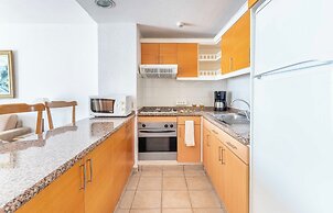 Beverly Hills Suites - Excel Hotels & Resorts