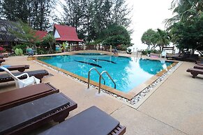 Lanta Villa Resort