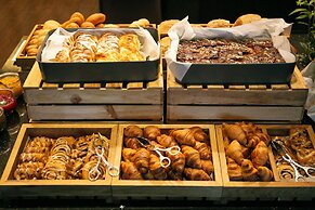 DoubleTree By Hilton Hotel & Conference Centre Warsaw