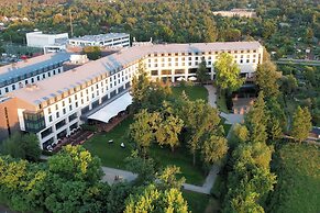 DoubleTree By Hilton Hotel & Conference Centre Warsaw