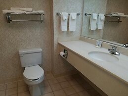 American Inn & Suites - High Point NC