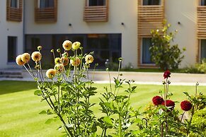 Hotel Les Herbes Folles