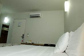 Ímpar Suítes Expominas