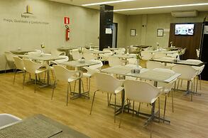 Ímpar Suítes Expominas