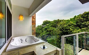 Luxury Condo Boutique