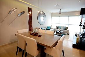 Luxury Condo Boutique