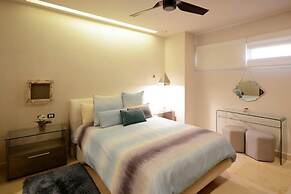 Luxury Condo Boutique