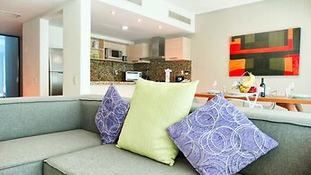 Luxury Condo Boutique