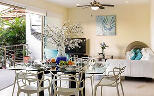 Luxury Condo Boutique