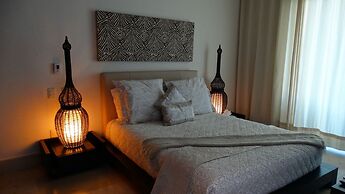 Luxury Condo Boutique