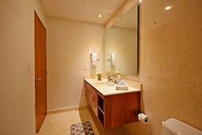 Luxury Condo Boutique