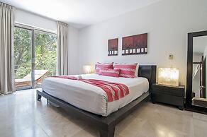 Luxury Condo Boutique