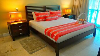 Luxury Condo Boutique