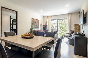 Luxury Condo Boutique