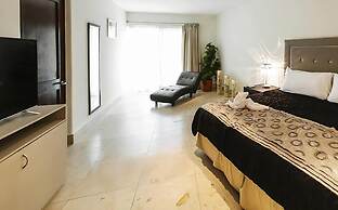 Luxury Condo Boutique