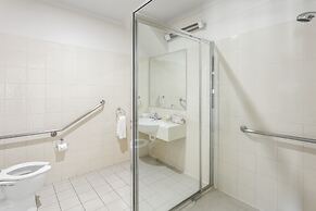 Quest Williamstown North