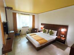 Srinivas Saffron Hotel