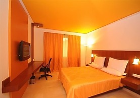 Srinivas Saffron Hotel