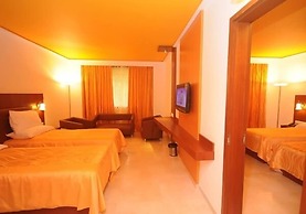 Srinivas Saffron Hotel