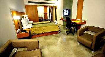 Srinivas Saffron Hotel