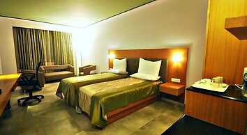 Srinivas Saffron Hotel