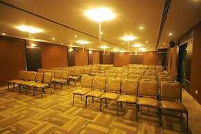 Srinivas Saffron Hotel