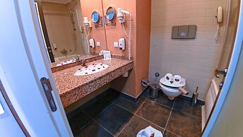 Clover Magic Seagate Belek