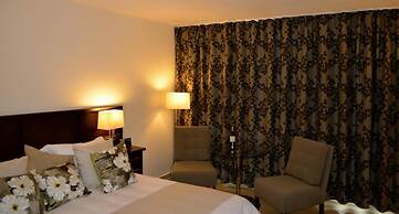 New Brookfields Hotel