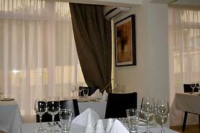 New Brookfields Hotel