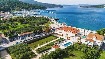 Vila Riva Apartments