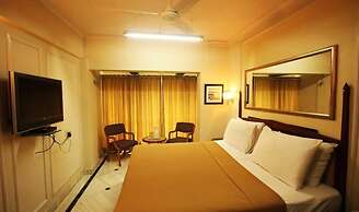 Royal Park Hotel
