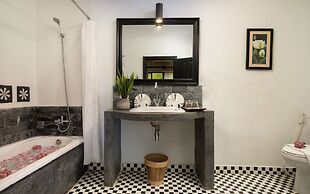 The Community - Siem Reap