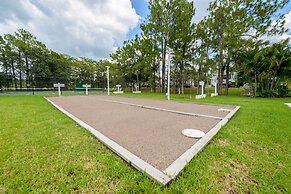 Club Naples RV Resort