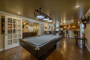 Club Naples RV Resort