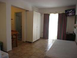 Andromeda Hotel Apartments