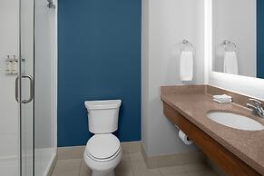 Holiday Inn Express & Suites Midland South I-20 by IHG