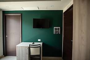 Hotel Cliché