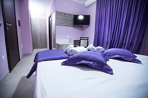 Hotel Cliché